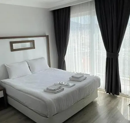 Hotel Demir Kuşadası